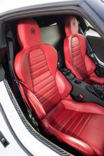 Alfa Romeo 4C 2015 года (UK)